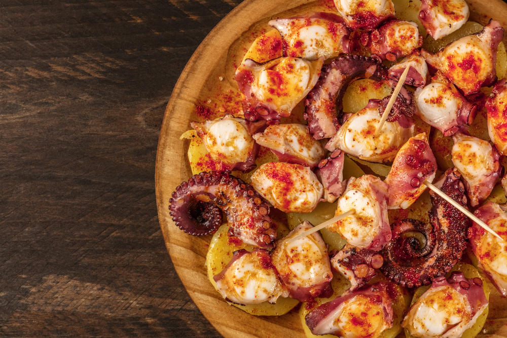 Octopus with gallega